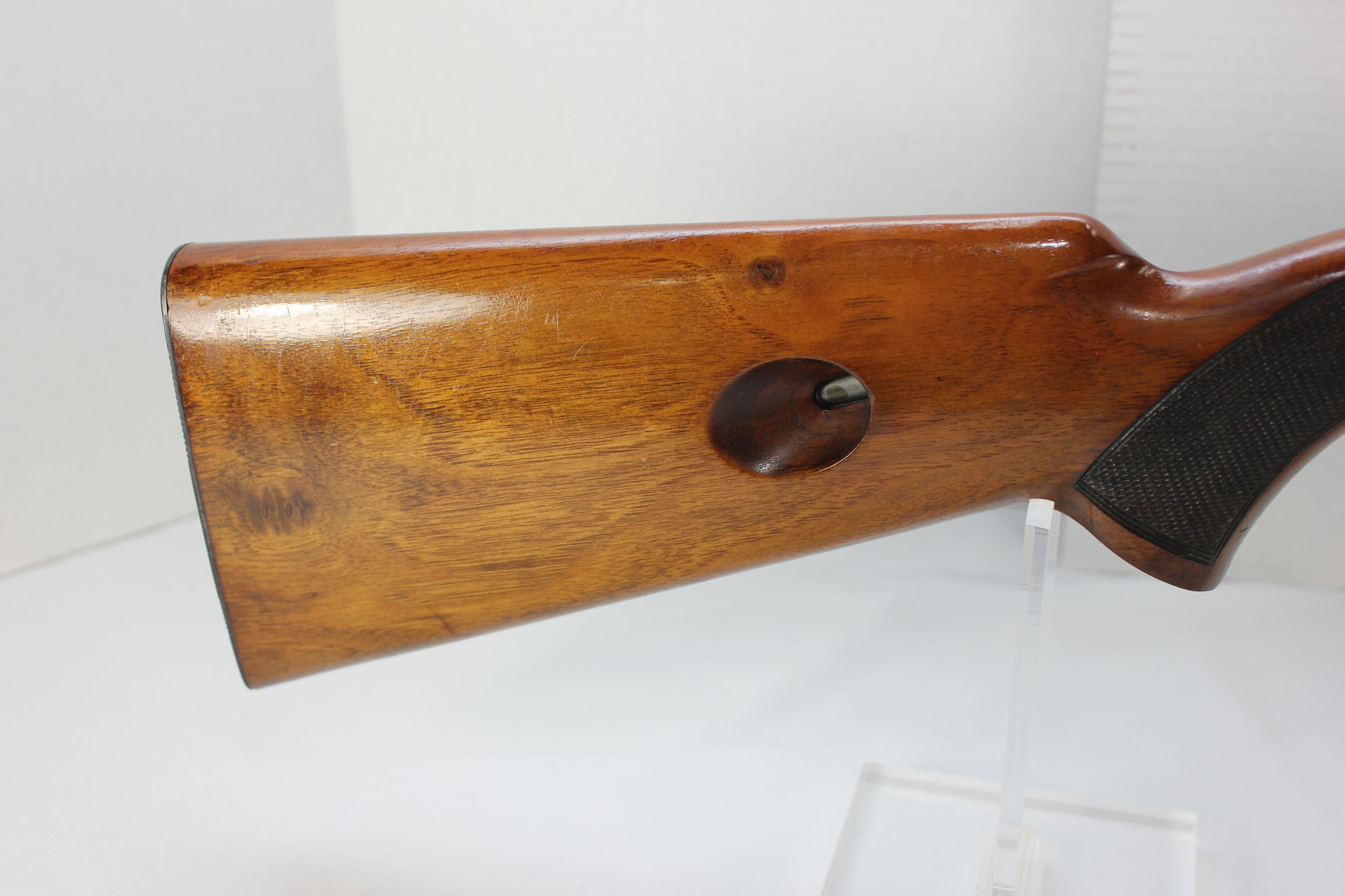 Browning A-22 .22 LR Rifle w/Engraved Receiver, Very Early Model w/Wheelsight; Soft Case; SN T3486