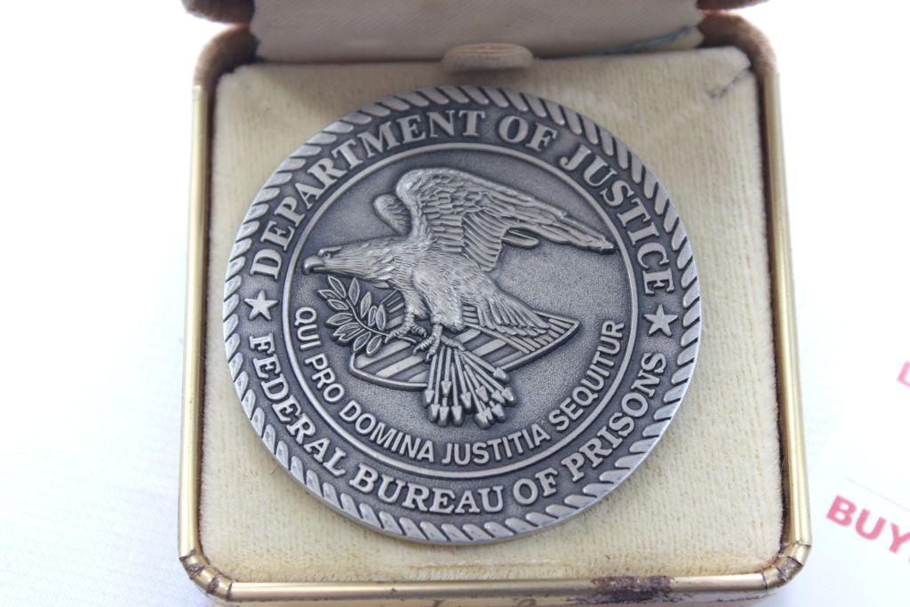 Challenge Coin - U.S. Penitentiary – Leavenworth, KS Department Of Justice Federal Bureau Of Prisons