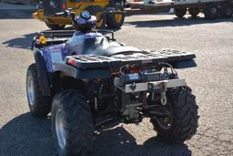 2004 Polaris Sportsman 4x4, 142.7 Hours, 1624 Miles, Indecent Rear Suspension, Rear Winch, Front and