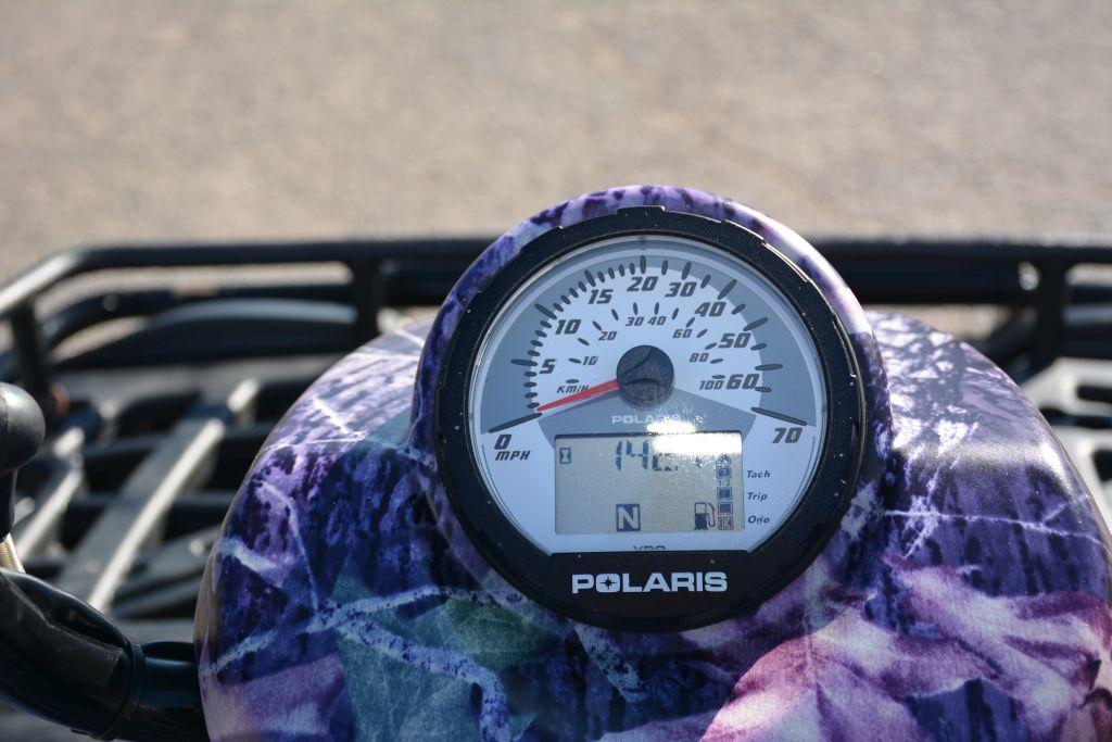 2004 Polaris Sportsman 4x4, 142.7 Hours, 1624 Miles, Indecent Rear Suspension, Rear Winch, Front and