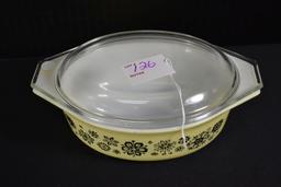 Pyrex Pressed Flowers No. 043 Casserole w/Lid; Mfg. 1957