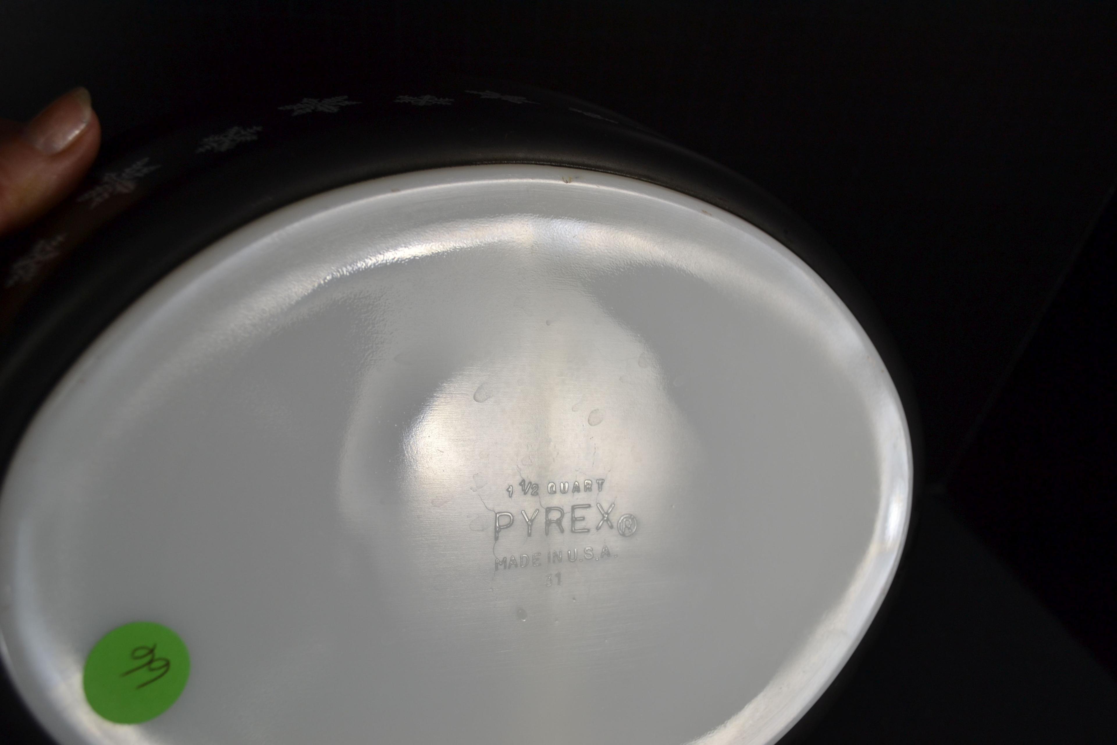 Pyrex White Snowflake on Charcoal Divided Dish w/Lid; Mfg. 1958-1960