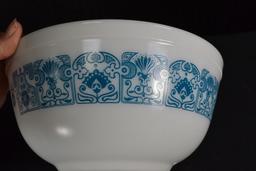 Pyrex New Horizon Mixing Bowl No. 403; Mfg. 1969-1972