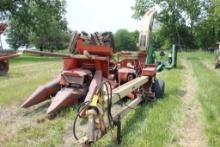 Gehl 1000 Chopper, With 2 Row 30" Corn Head, Hydraulic Throat, Electric Spout, 1000pto, Good Blades,