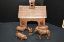 Cast Iron Barn With 5 Farm Animals