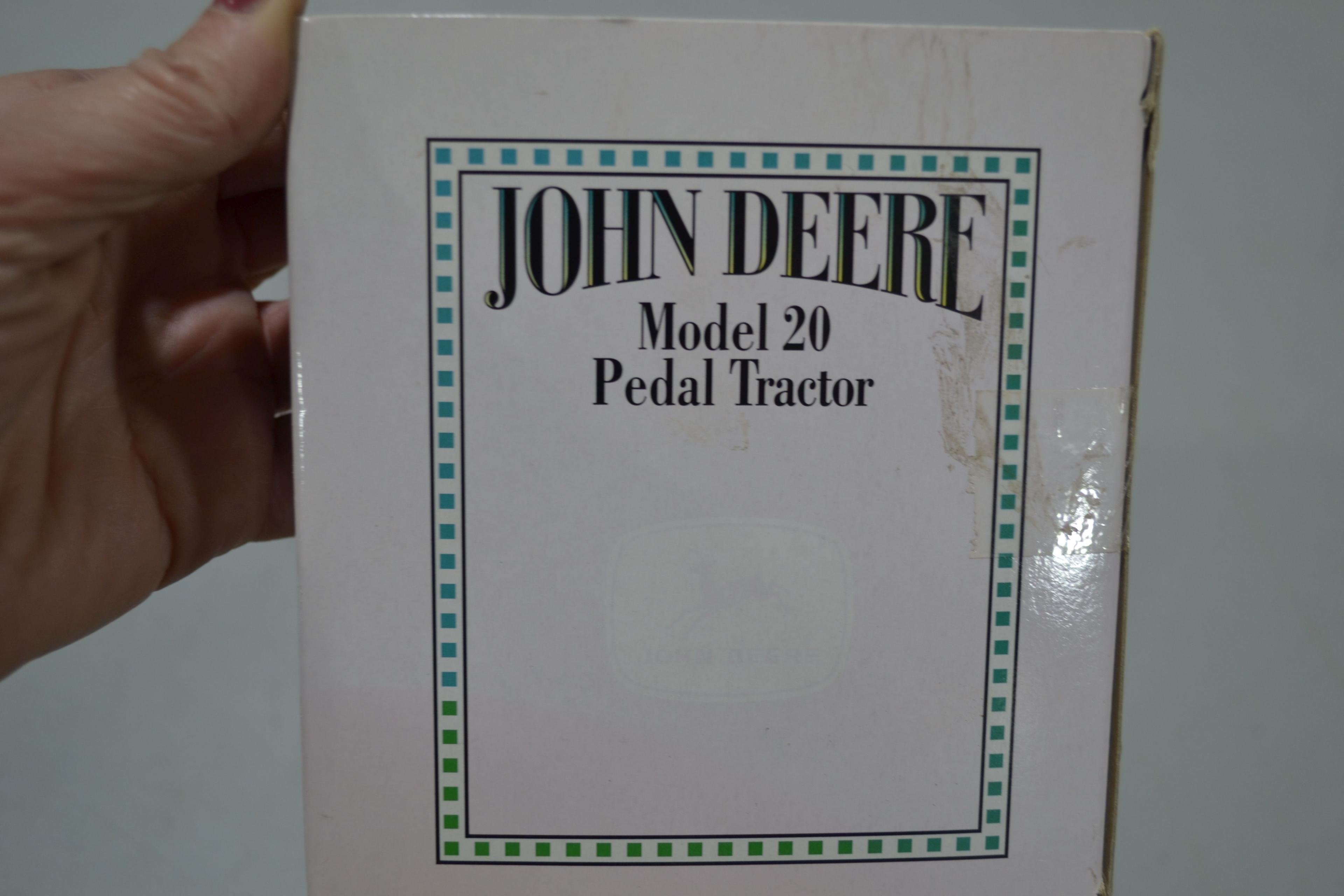 Ertl John Deere Model 20 Pedal Tractor
