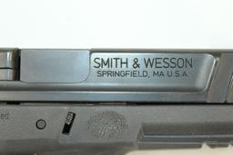 Smith & Wesson SD40 .40 S&W Cal. Semi-Auto Pistol w/14 Rd. Magazine and 3 Dot Sights; SN FEF7680
