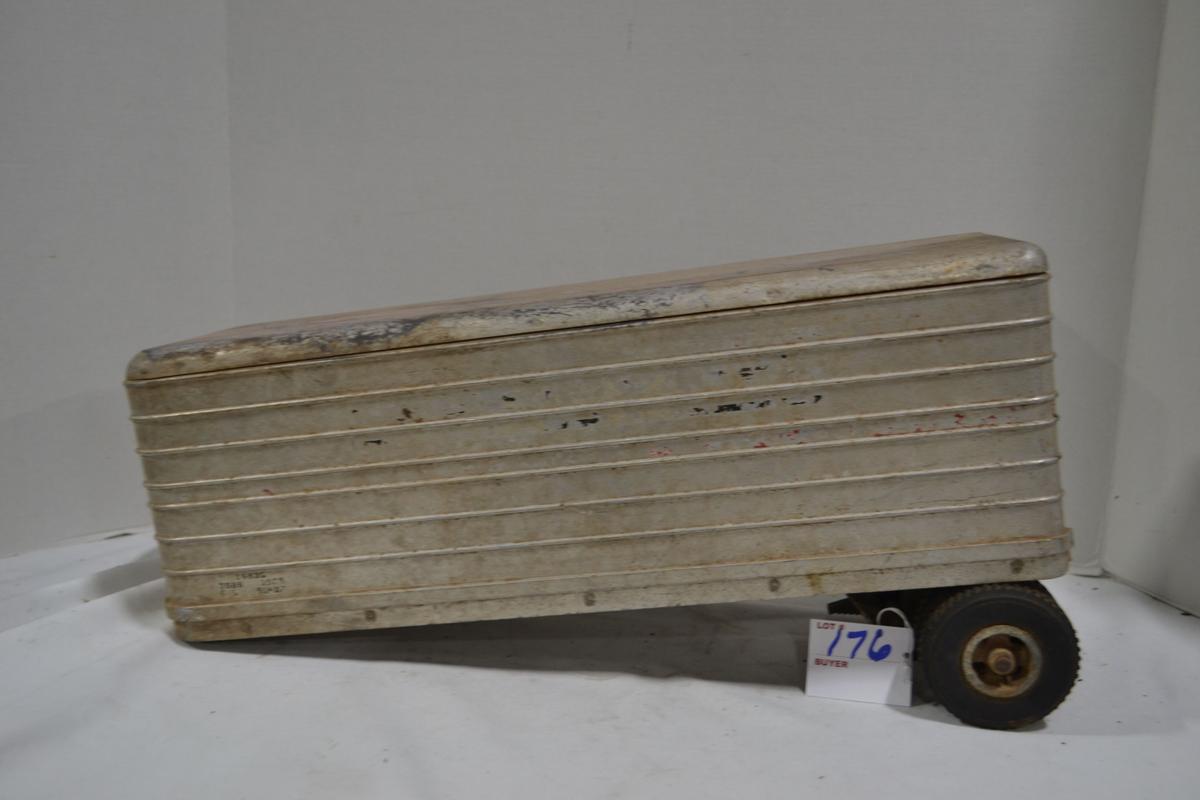 Vintage Unmarked Enclosed Trailer