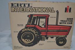 Vintage Ertl International 5088 Tractor w/Cab; 1/16 Scale; NIB