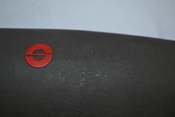 Simmons Model 846060 Spotting Scope w/Tripod in Hard Case; Can be used with camera.