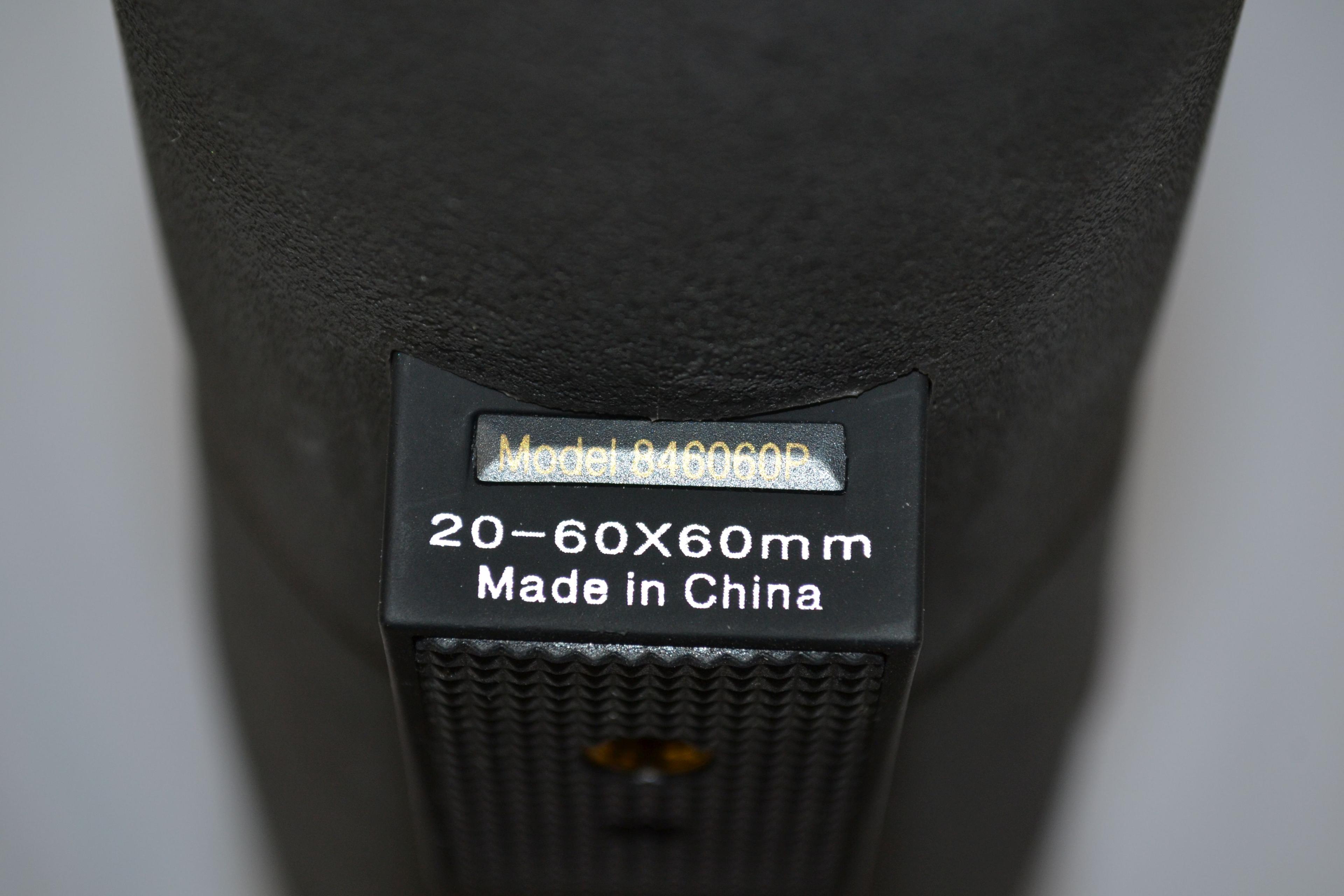 Simmons Model 846060 Spotting Scope w/Tripod in Hard Case; Can be used with camera.
