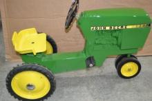 Ertl John Deere 4020? Narrow Front Pedal Tractor
