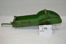 Ertl 1950s John Deere 1/16 Scale Manure Spreader
