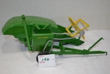 Ertl John Deere Model 12A 1/16 Scale Combine