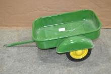 Ertl John Deere Pull-Behind Steel Trailer