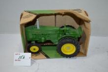 Ertl Collector's Edition Series III John Deere M 1/16 Scale Tractor w/Box