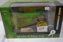 Ertl Precision Key Series No. 8 John Deere Model "R" 1/16 Scale Tractor; NIB