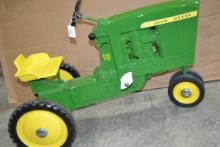 Ertl 1951 John Deere Model 10 4-Hole Pedal Tractor