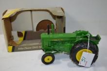 Ertl 1949 John Deere Model AR 1/16 Scale Tractor w/Box