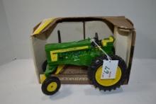 Ertl Collectors Edition 1957 John Deere Model 720 1/16 Scale Hi-Crop Tractor w/Box