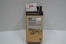 Magpul AFG Angled Fore Grip; NIB