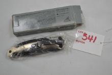 Gerber AR Model 05849 3" Serrated Edge Folding Knife
