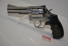 Smith & Wesson Model 686-4 .357 Mag. Cal. 6-Shot Double Action SS Revolver w/4-1/8" BBL, Adj. Rear S