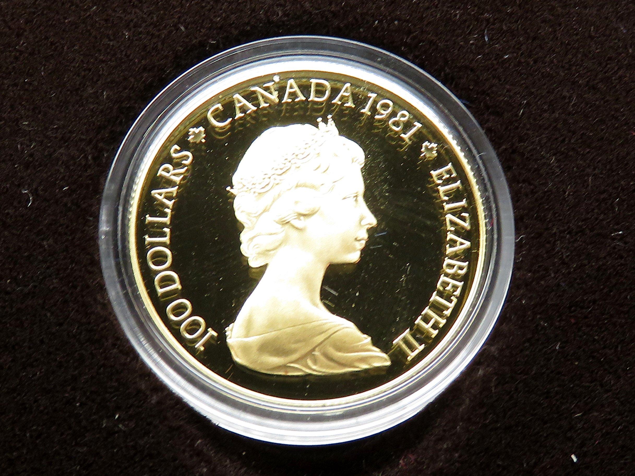 $100 Canada Gold Elizabeth II 22 Karat 15.551 grams (1/2 Troy oz.)
