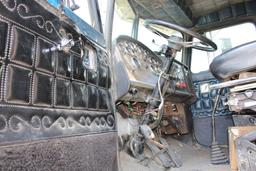 1978 Peterbilt truck tractor, vin 106405N, 3,320 hours, miles on odo 94,525