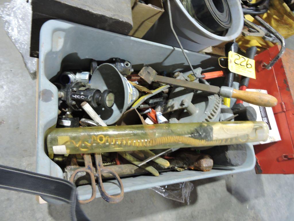 Pallet of misc tools, boxes, 60amp plugs, hydraulic hose.