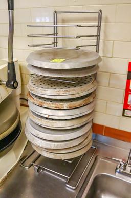 Pizza Pans and Rack