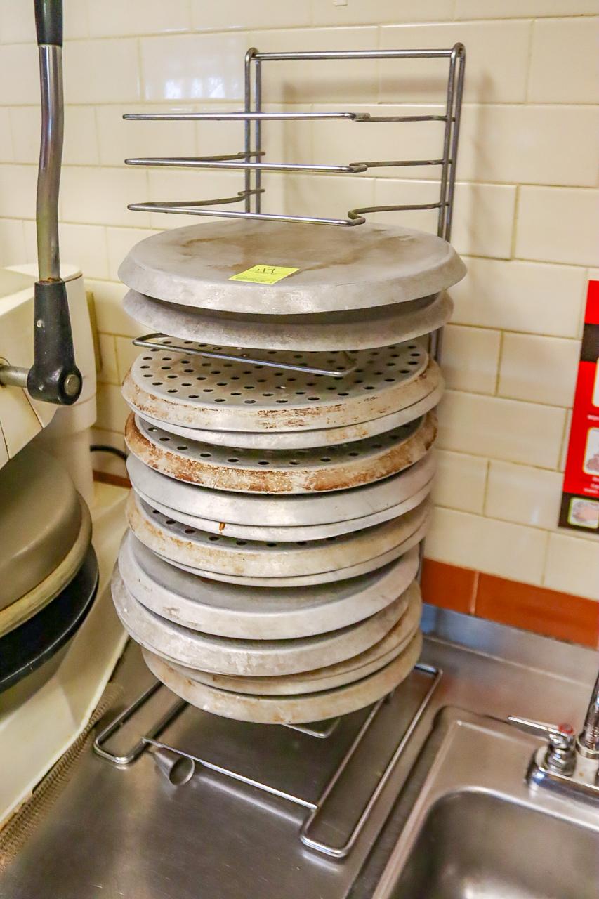 Pizza Pans and Rack
