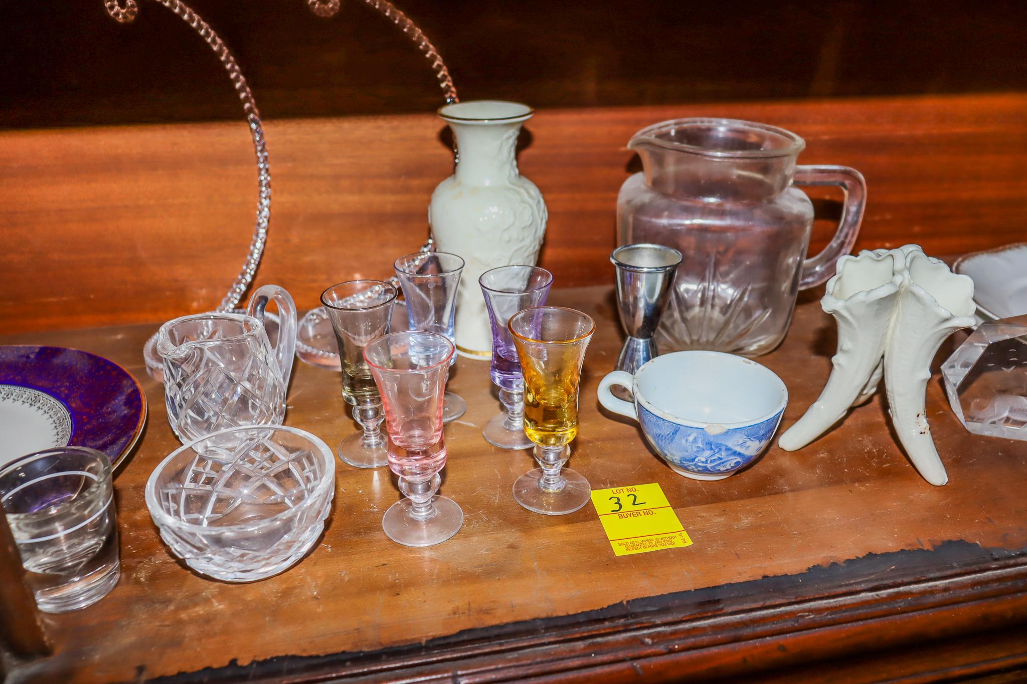 All Home Décor, Glass & Porcelain on bottom shelf