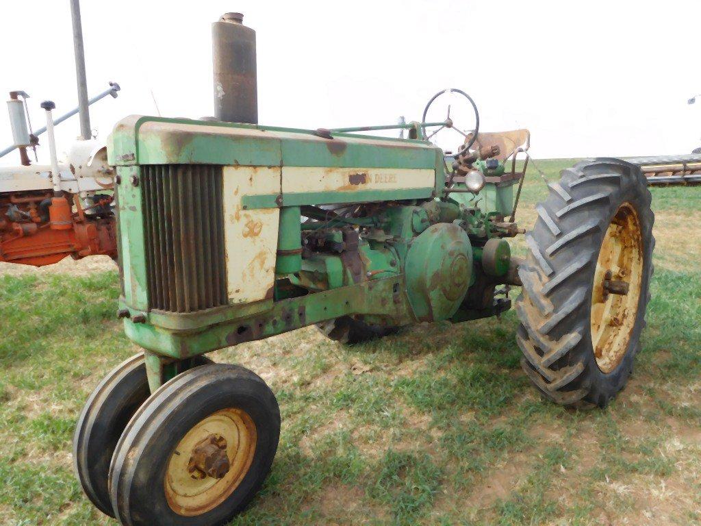 JD 60 TRACTOR, 2 CYL., GAS