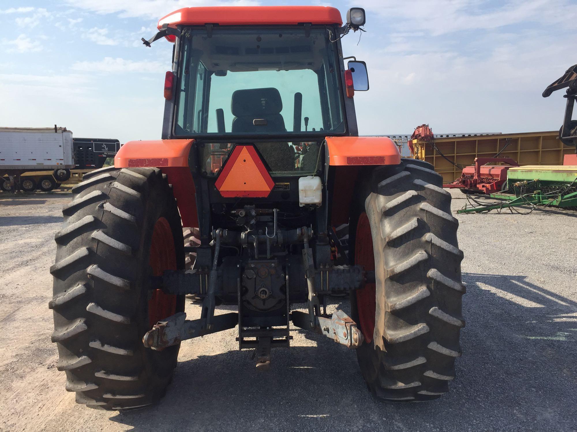 2004 KUBOTA M105S TRACTOR