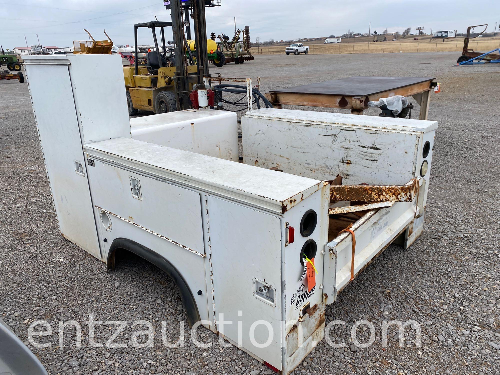 KNAPHEIDE UTILITY BED WITH 100 GALLON DIESEL