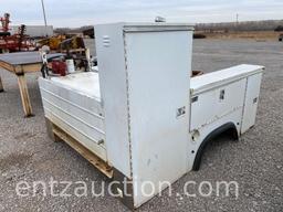 KNAPHEIDE UTILITY BED WITH 100 GALLON DIESEL