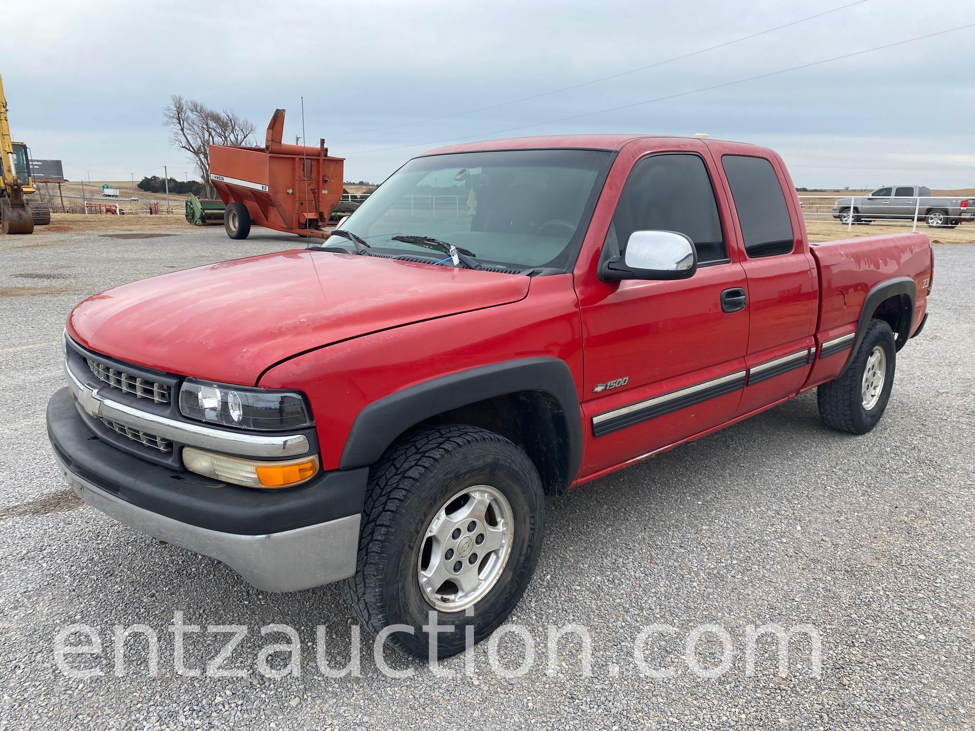 2002 CHEVY Z71 1500 PICKUP, EXT. CAB, V8,