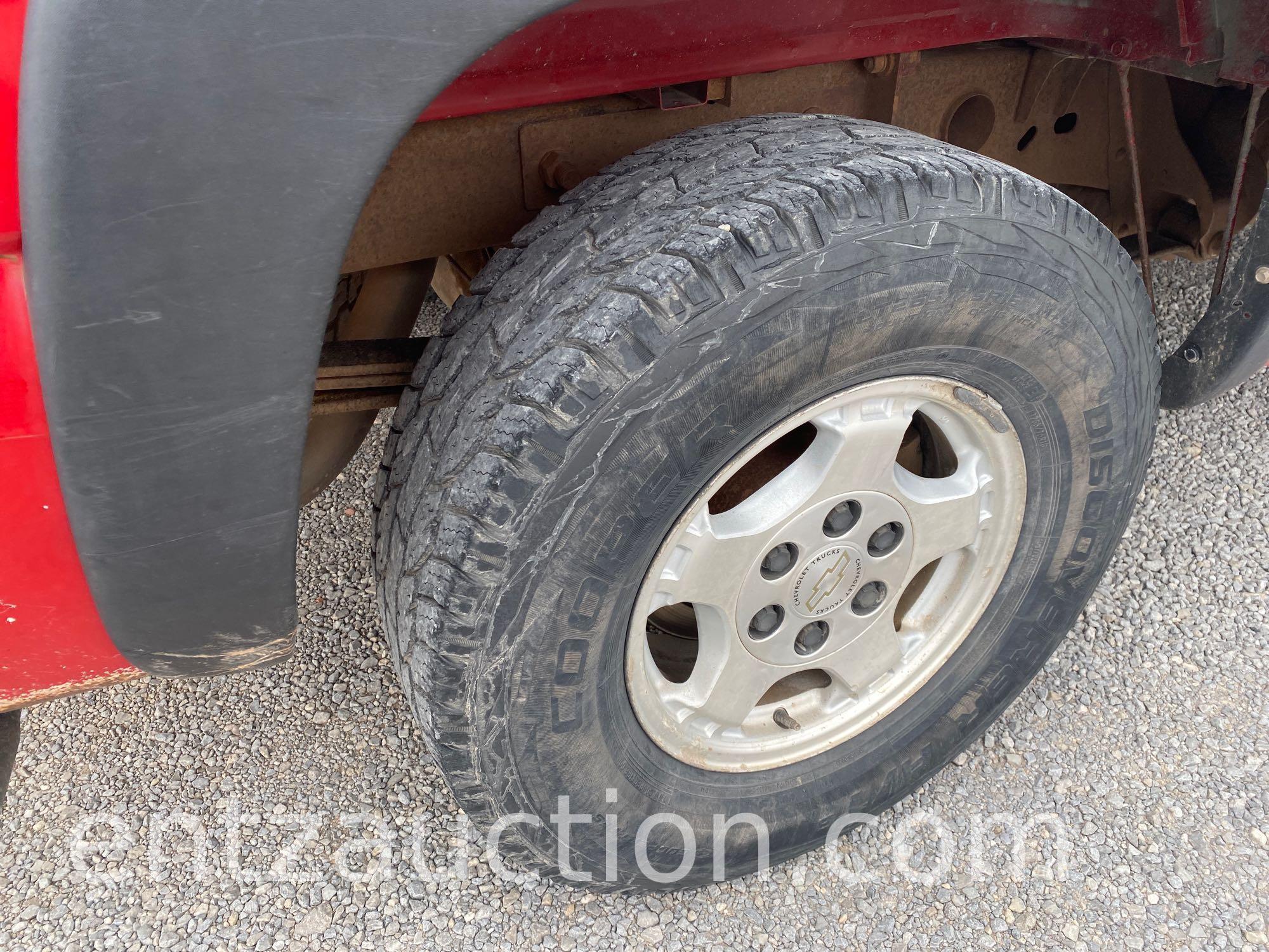 2002 CHEVY Z71 1500 PICKUP, EXT. CAB, V8,