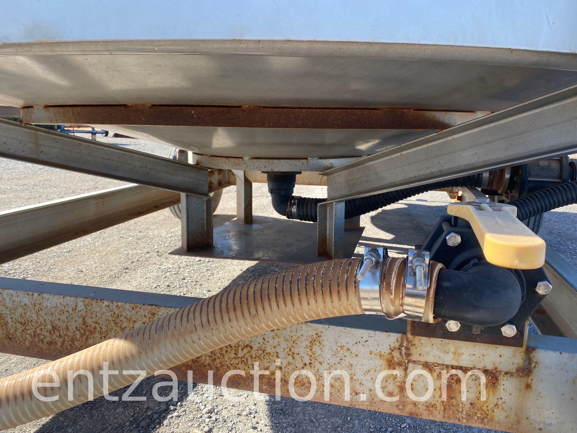 PORTABLE TWIN 3000 GALLON CONE BOTTOM LIQUID