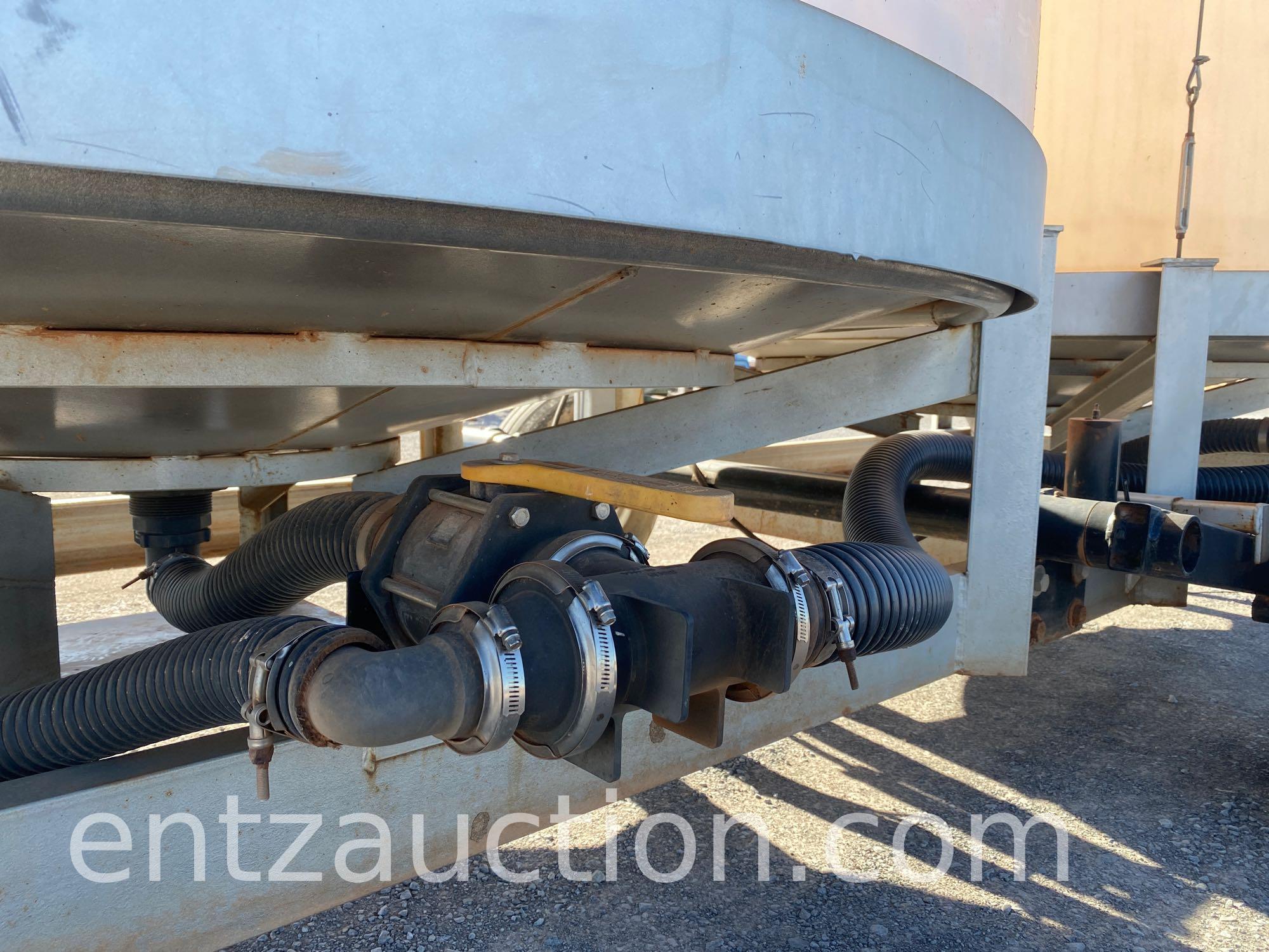 PORTABLE TWIN 3000 GALLON CONE BOTTOM LIQUID