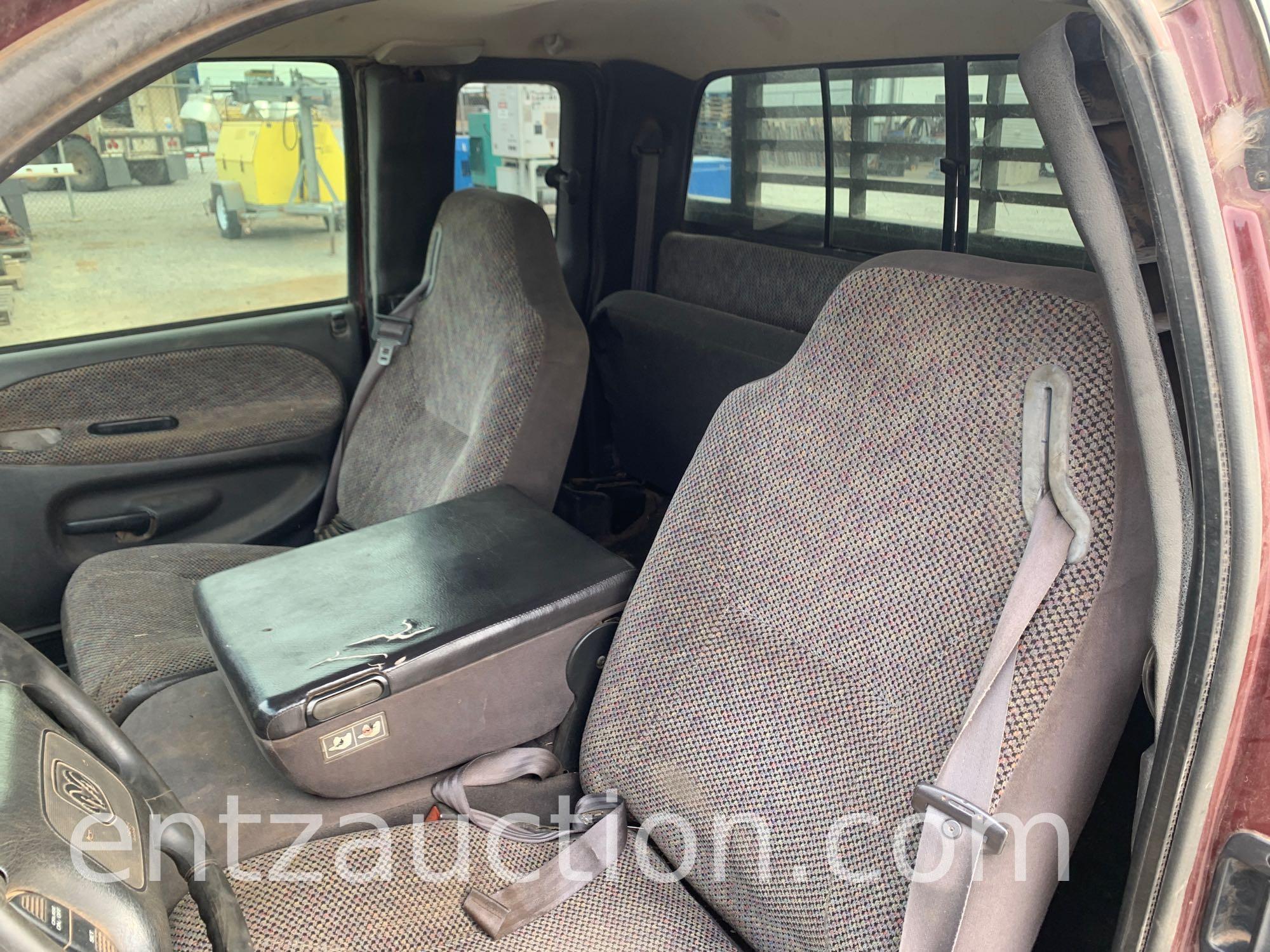 2001 DODGE 3500 PICKUP, EXTENDED CAB, 5.9 L