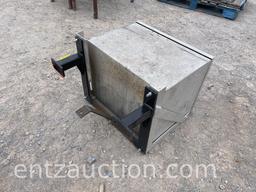 PRO TECH TOOLBOX 24" X 18" X 18"