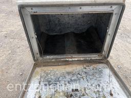 PRO TECH TOOLBOX 24" X 18" X 18"