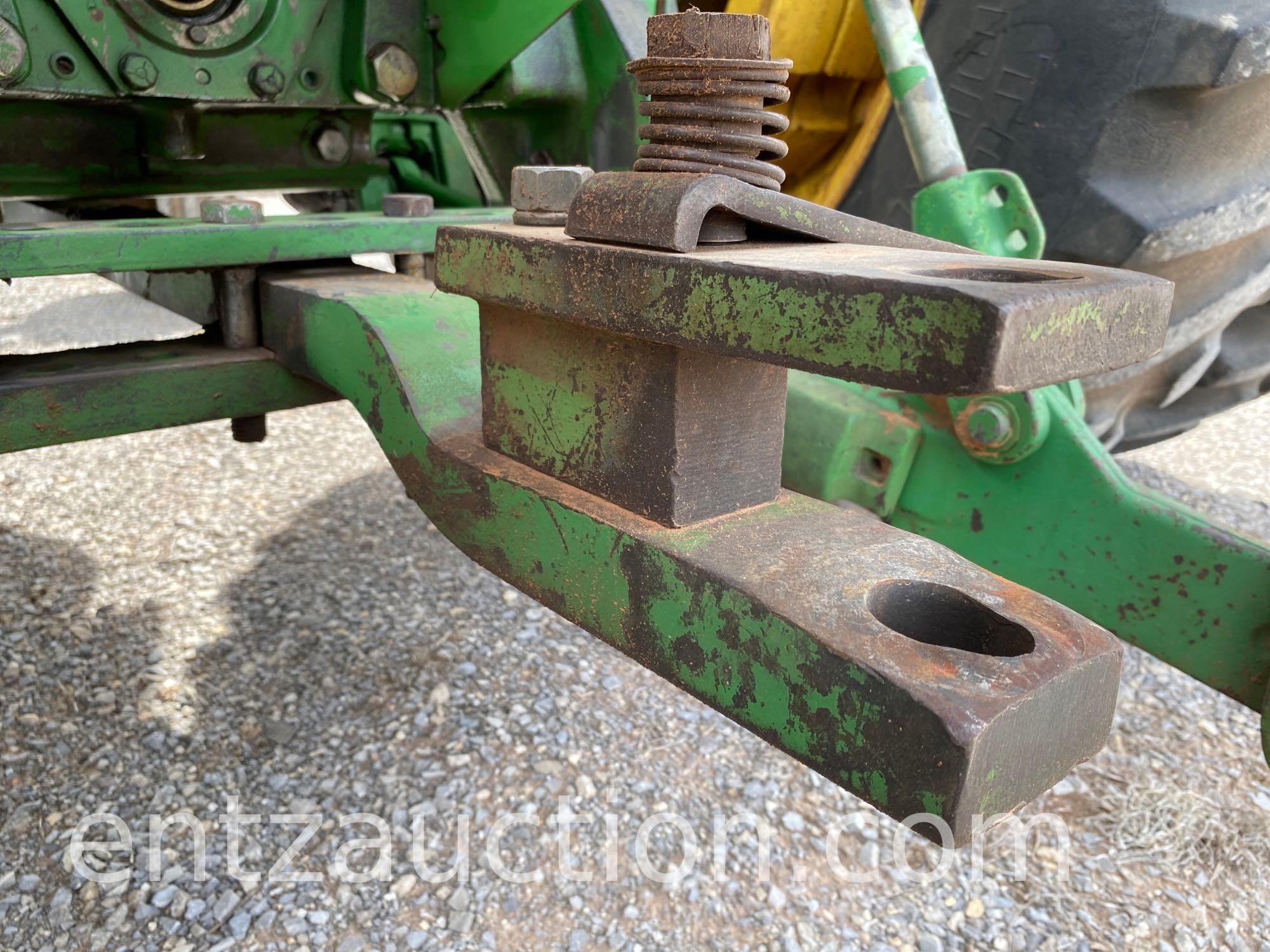 1992 JD 4560 TRACTOR, C&A, QUAD RANGE, 3PT
