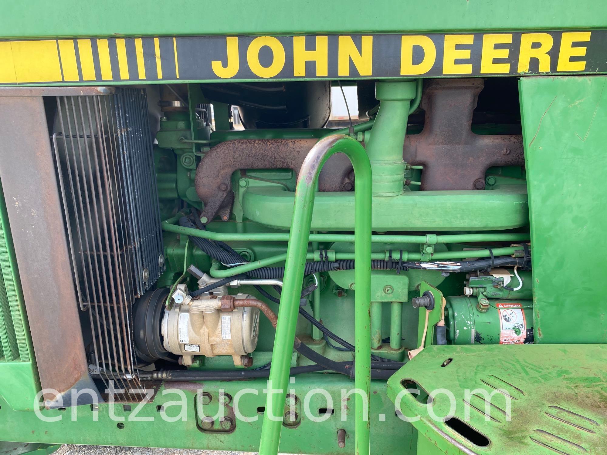 1992 JD 4560 TRACTOR, C&A, QUAD RANGE, 3PT