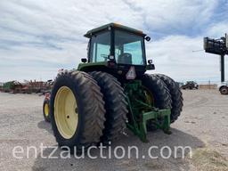 1992 JD 4560 TRACTOR, C&A, QUAD RANGE, 3PT