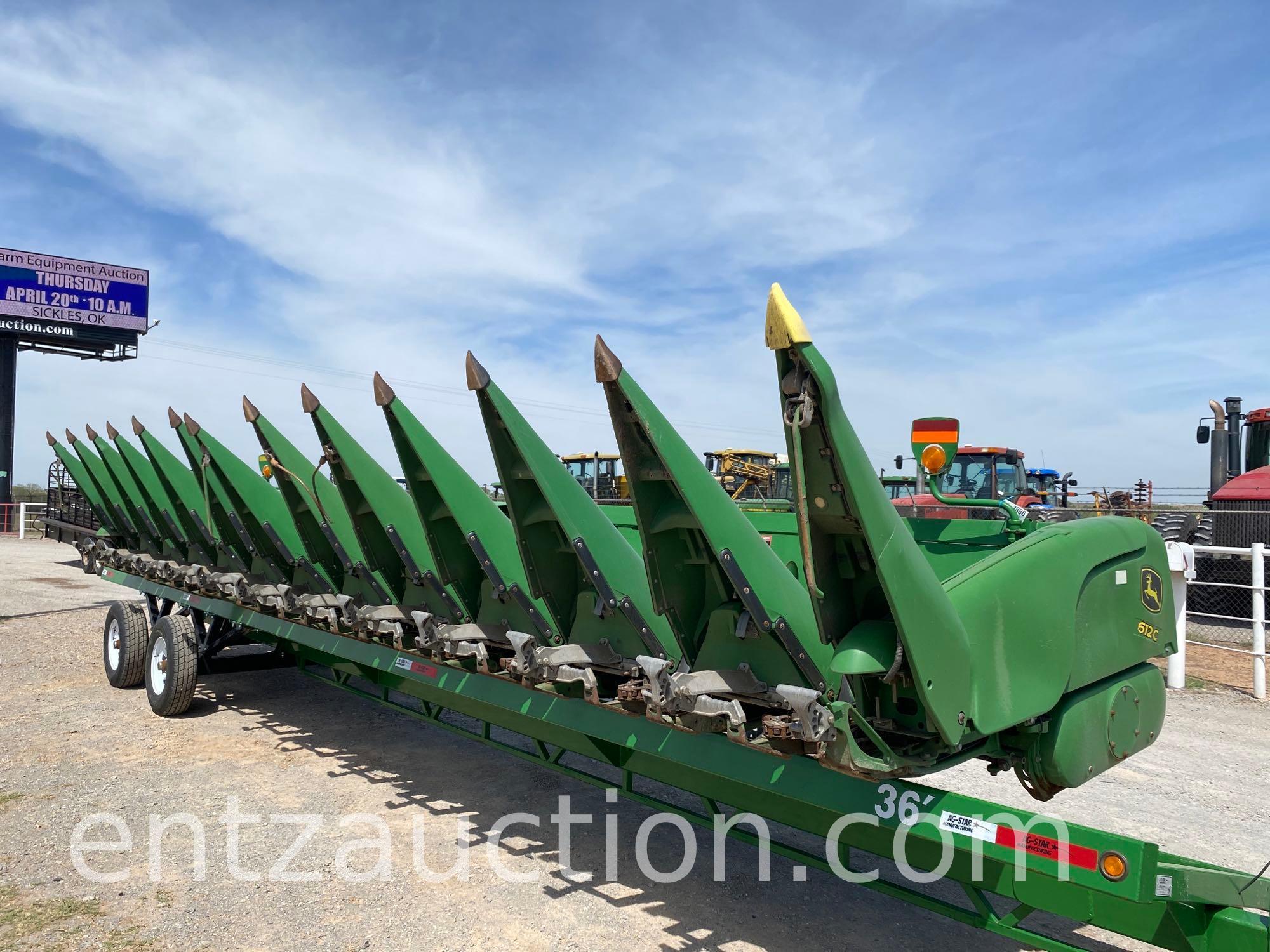2012 JD 612 C CORN HEAD, 12 ROW, 30" *HEADER ONLY,