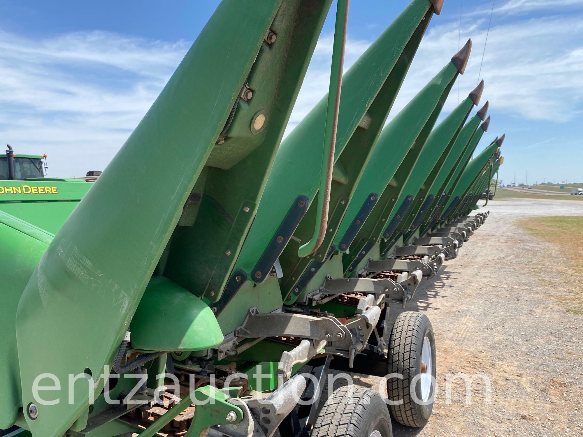 2012 JD 612 C CORN HEAD, 12 ROW, 30" *HEADER ONLY,