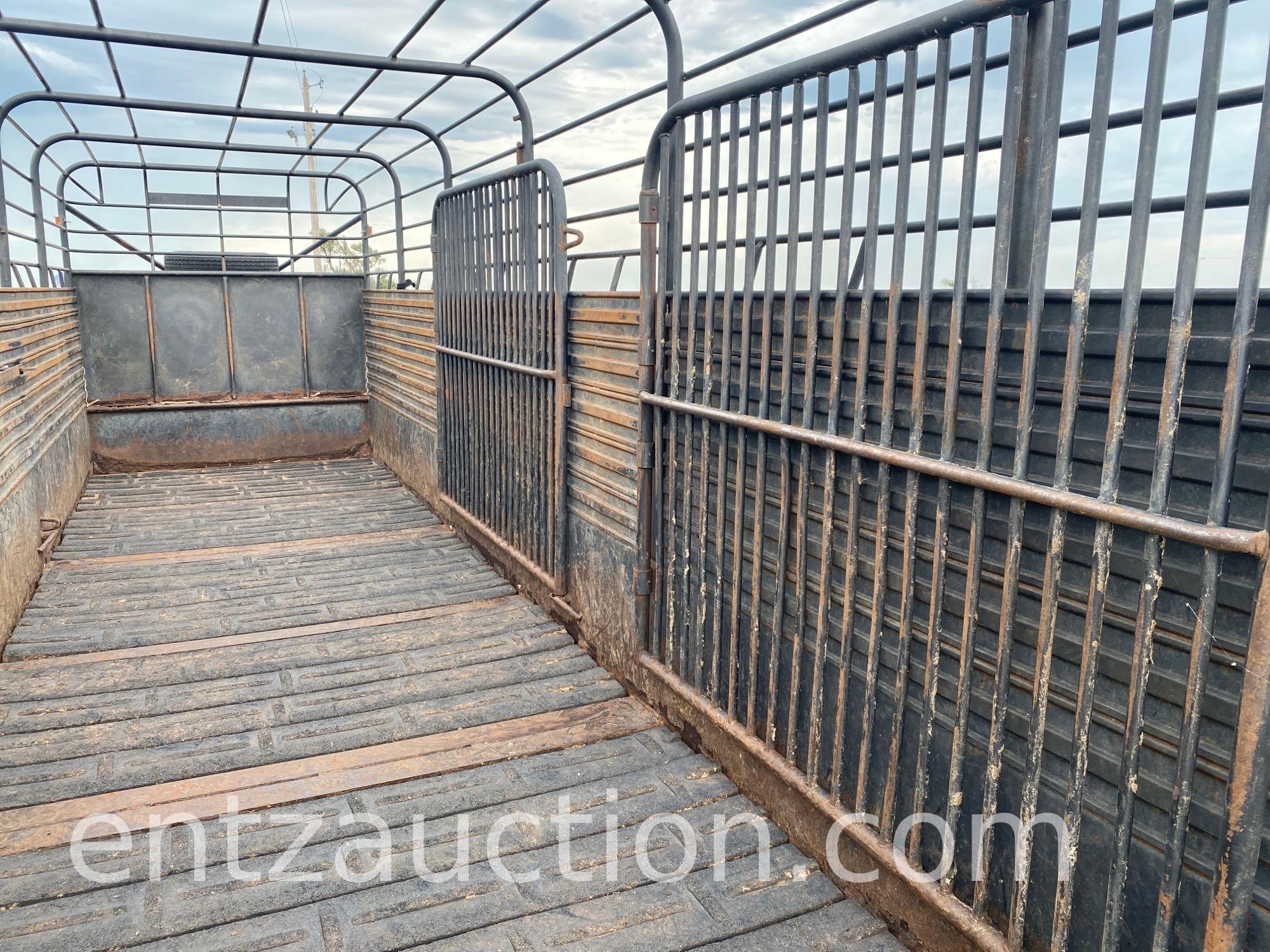 2005 GOOSENECK BAR TOP STOCK TRAILER, 6' X 24',
